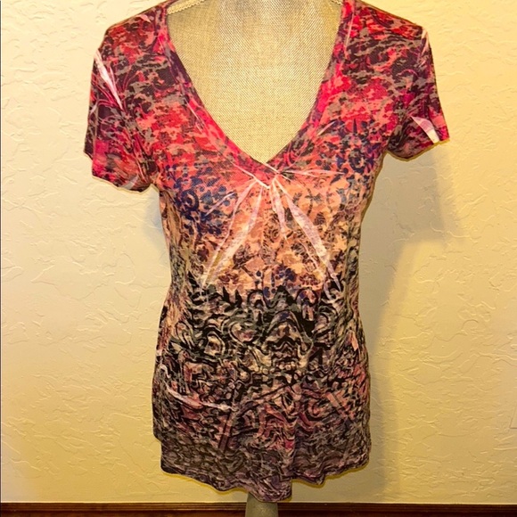 Maurice’s Bundle of 4 Women's Multicolor Graphic Tops Sz. Large. Sheer Burnout - Picture 8 of 16